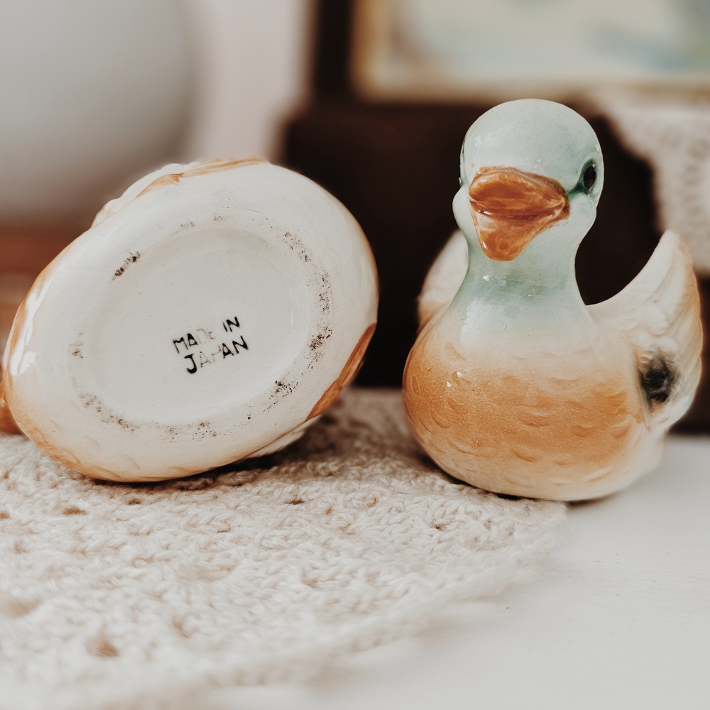 Vintage Set Of Ceramic Duck Planters - Picture 3 of 4